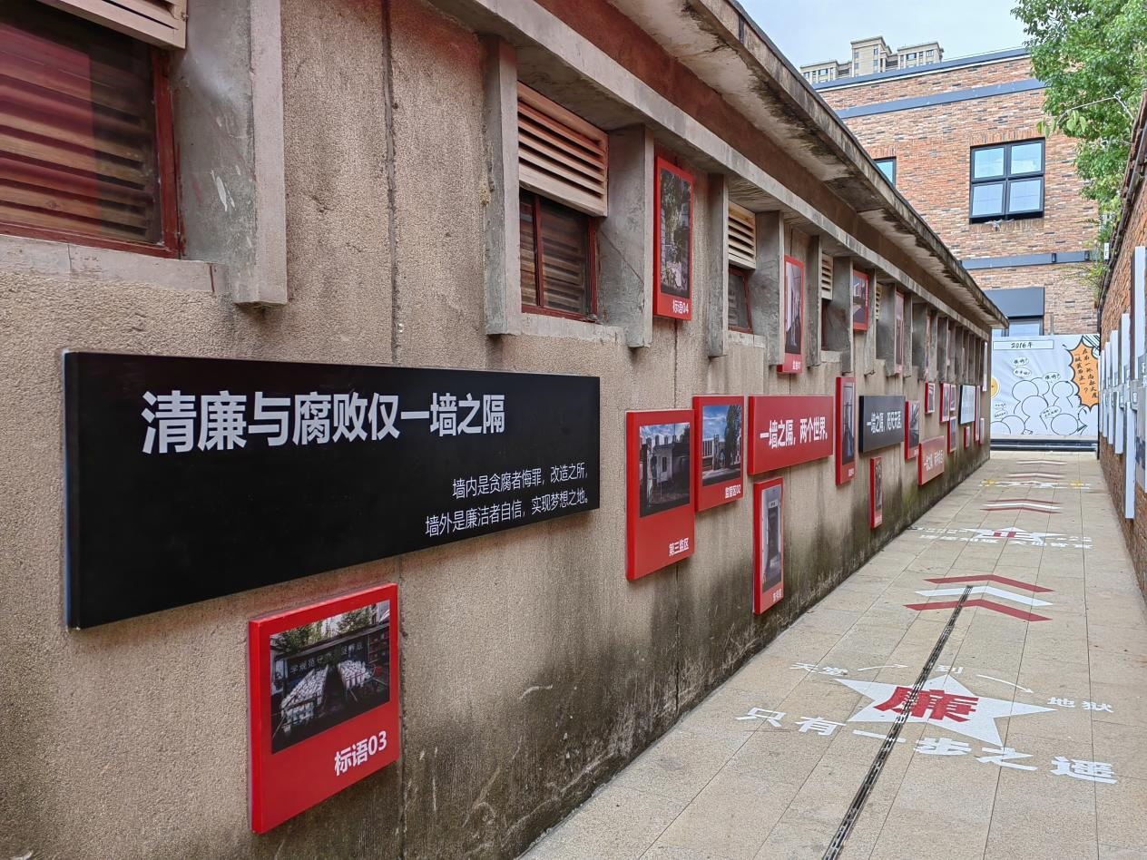 �������ս�����̳- ��Ȩ���Ĳ��˵�����