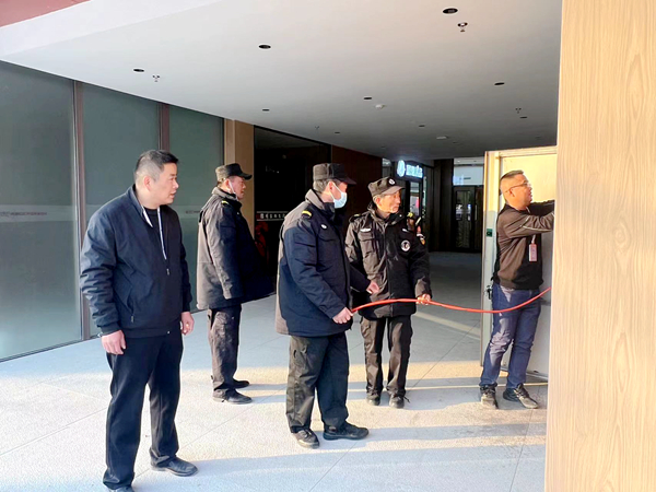 �������ս�����̳- ��Ȩ���Ĳ��˵�����