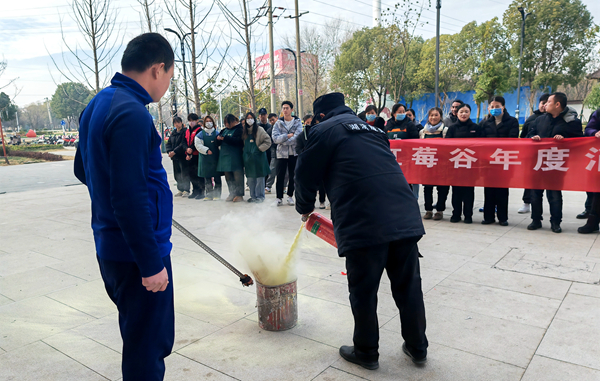 �������ս�����̳- ��Ȩ���Ĳ��˵�����