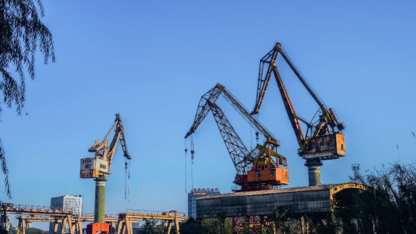 �������ս�����̳- ��Ȩ���Ĳ��˵�����