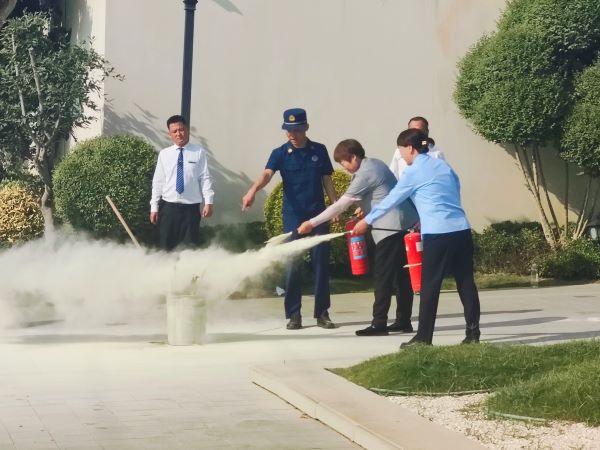 �������ս�����̳- ��Ȩ���Ĳ��˵�����