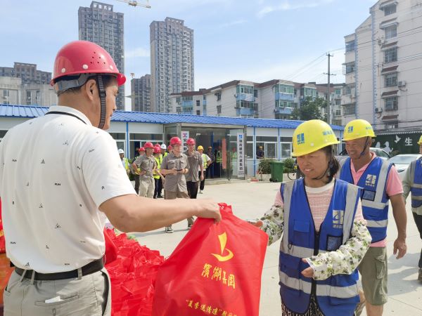 �������ս�����̳- ��Ȩ���Ĳ��˵�����