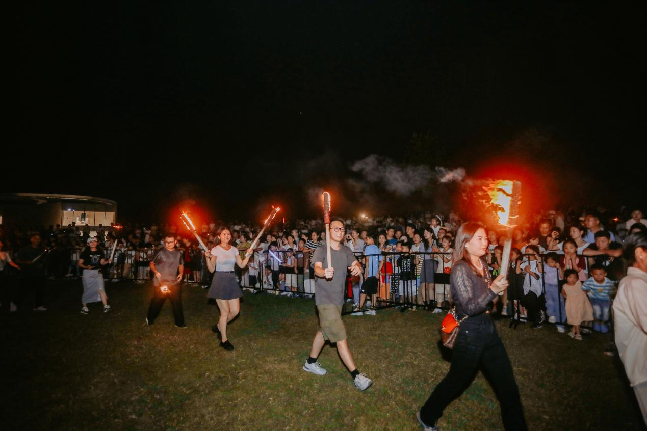 �������ս�����̳- ��Ȩ���Ĳ��˵�����