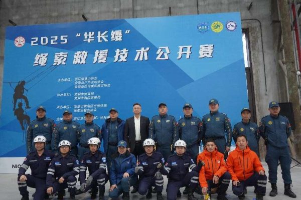 �������ս�����̳- ��Ȩ���Ĳ��˵�����