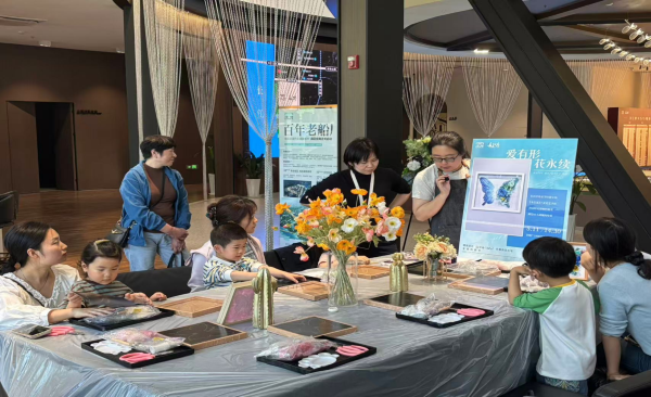 �������ս�����̳- ��Ȩ���Ĳ��˵�����