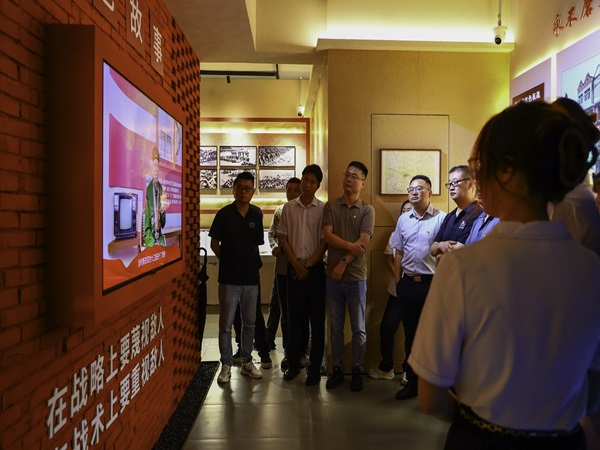 �������ս�����̳- ��Ȩ���Ĳ��˵�����