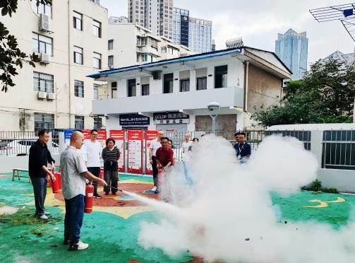 �������ս�����̳- ��Ȩ���Ĳ��˵�����