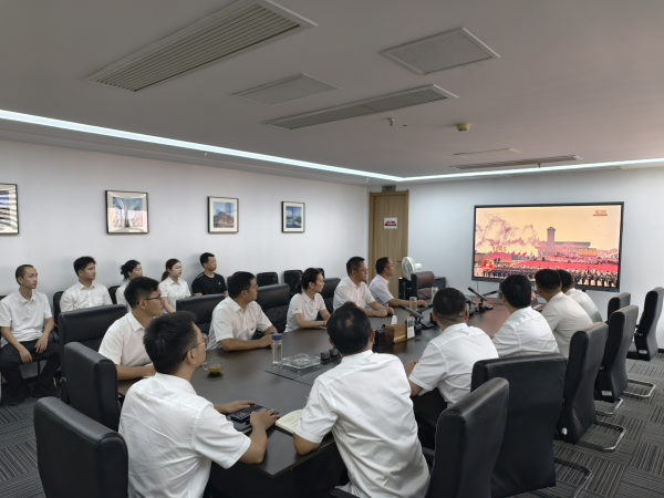 �������ս�����̳- ��Ȩ���Ĳ��˵�����