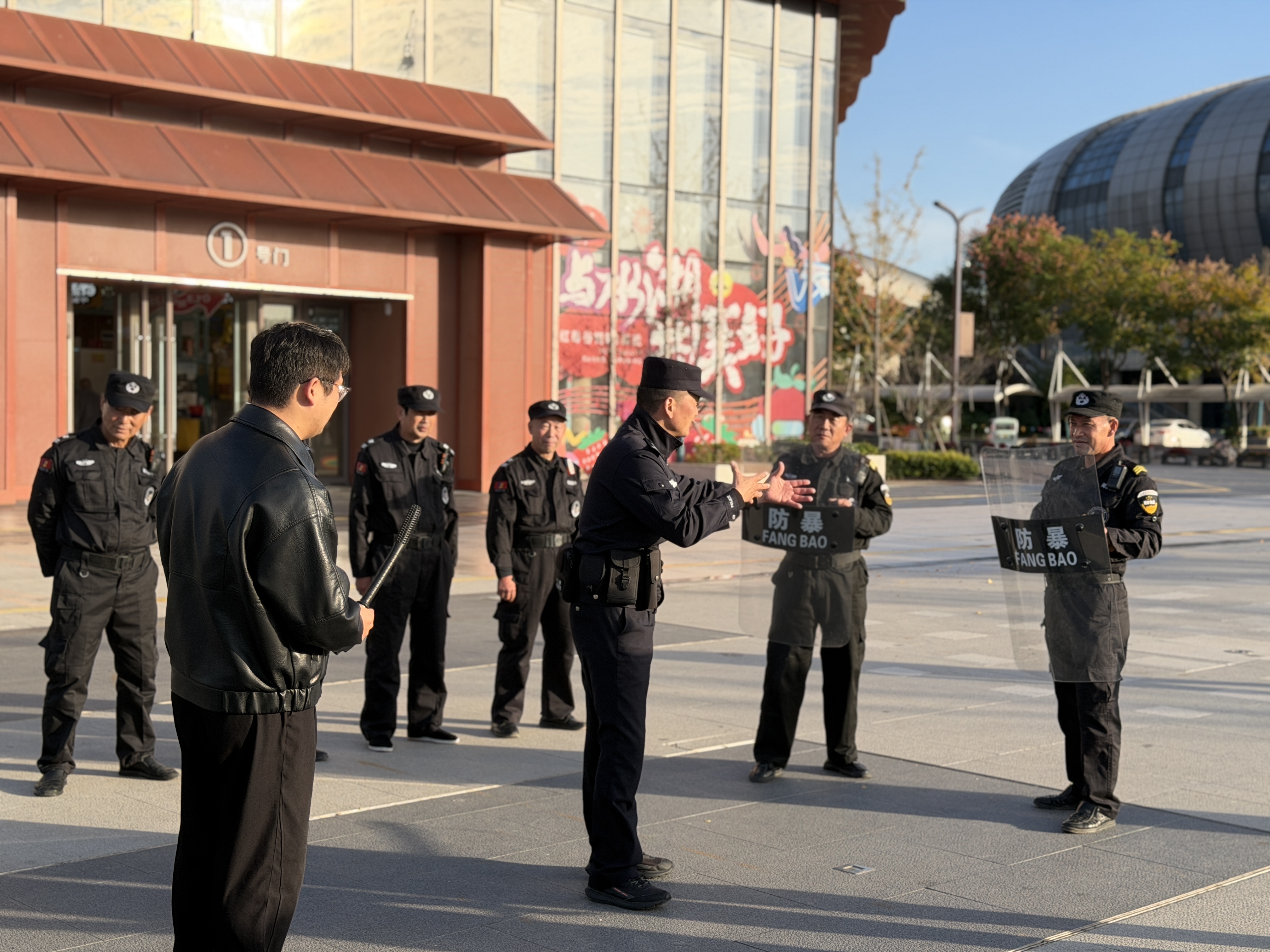 �������ս�����̳- ��Ȩ���Ĳ��˵�����