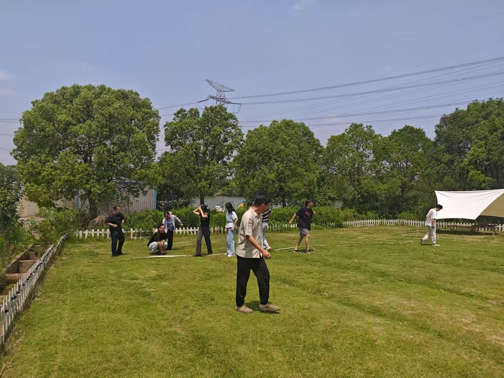 �������ս�����̳- ��Ȩ���Ĳ��˵�����